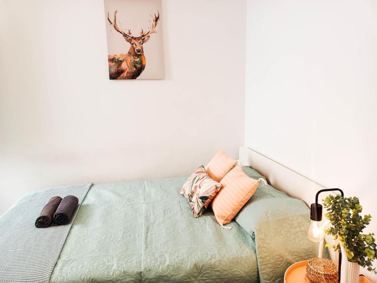 By Paseo De Gracia Rooms Барселона Екстериор снимка