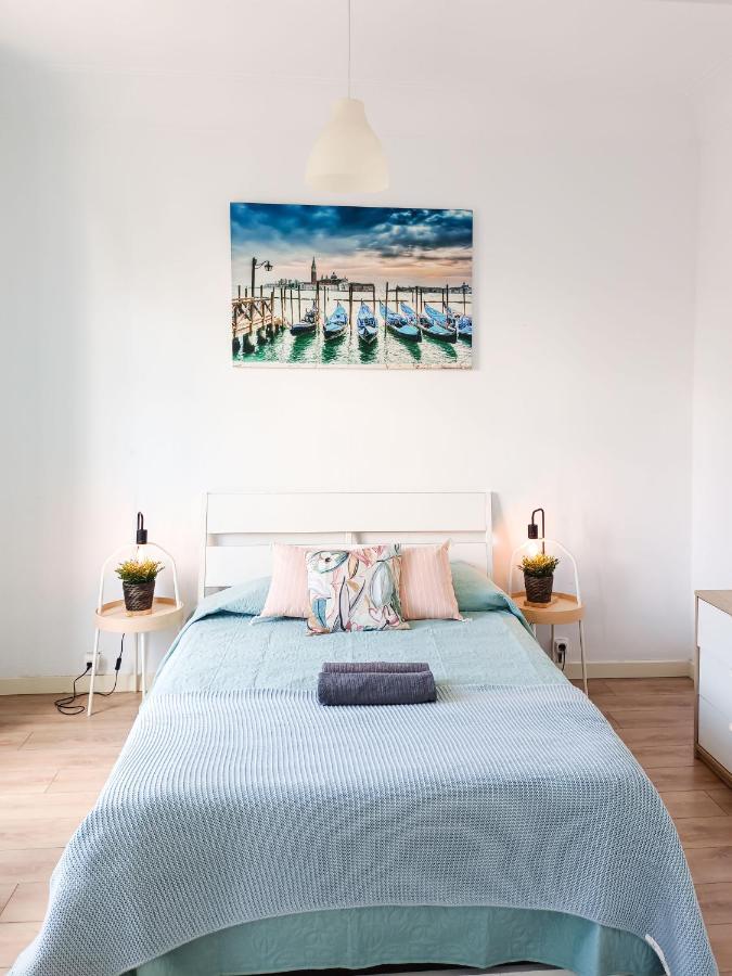 By Paseo De Gracia Rooms Барселона Екстериор снимка